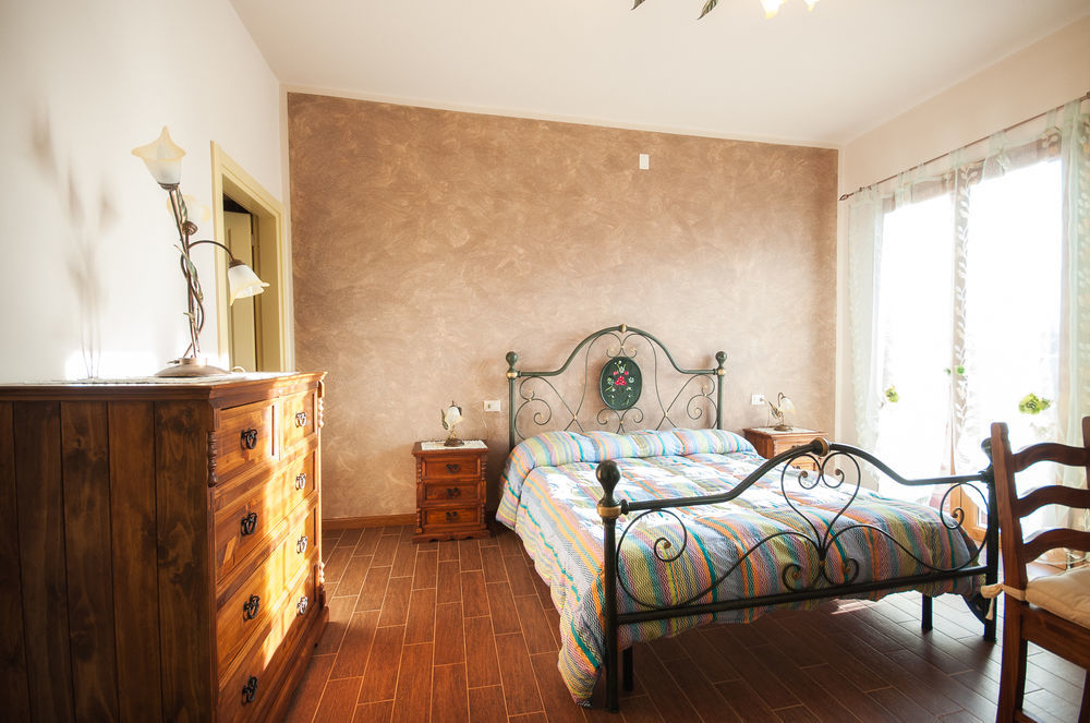 I Frutteti "Affitta Camere" Camaiore Exterior foto